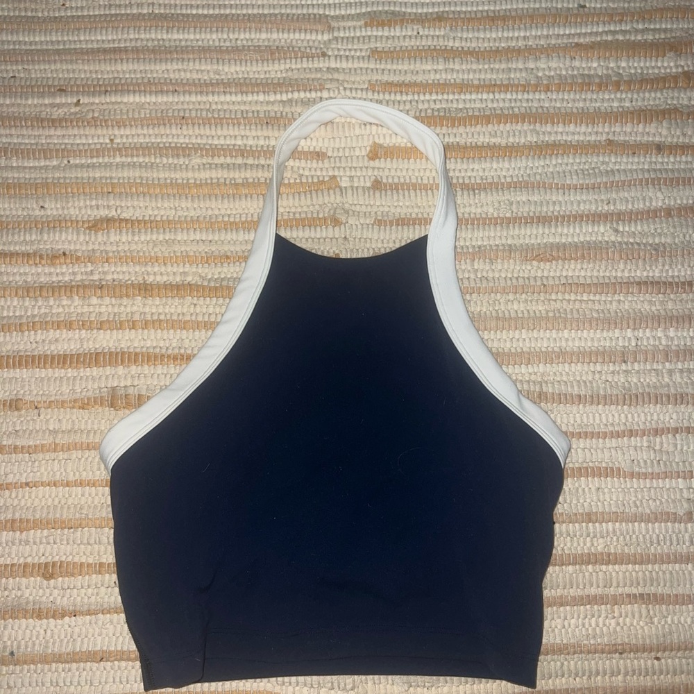 LULULEMON HALTER TOP SIZE XXS